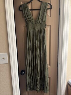 Olive Green V-Neck Maxi Dress